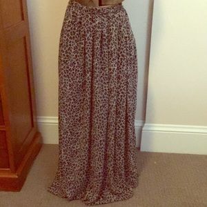 Leopard print maxi skirt